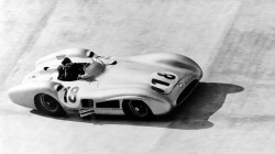 20 χρόνια από το τελευταίο αντίο του Juan Manual Fangio video 